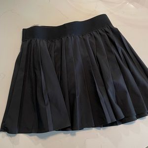 Garage Tennis Skirt